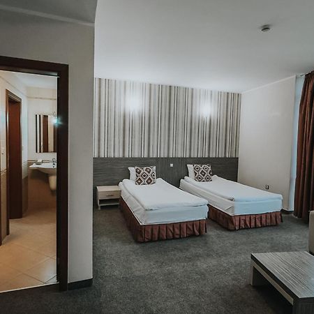 פלובדיב Hotel Noris מראה חיצוני תמונה