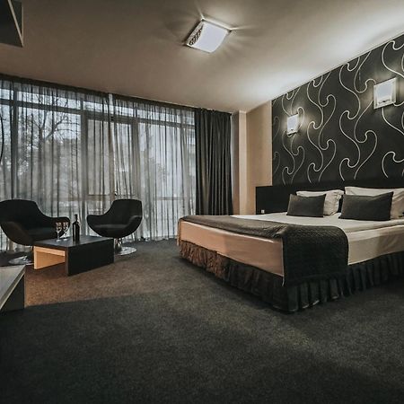 פלובדיב Hotel Noris מראה חיצוני תמונה