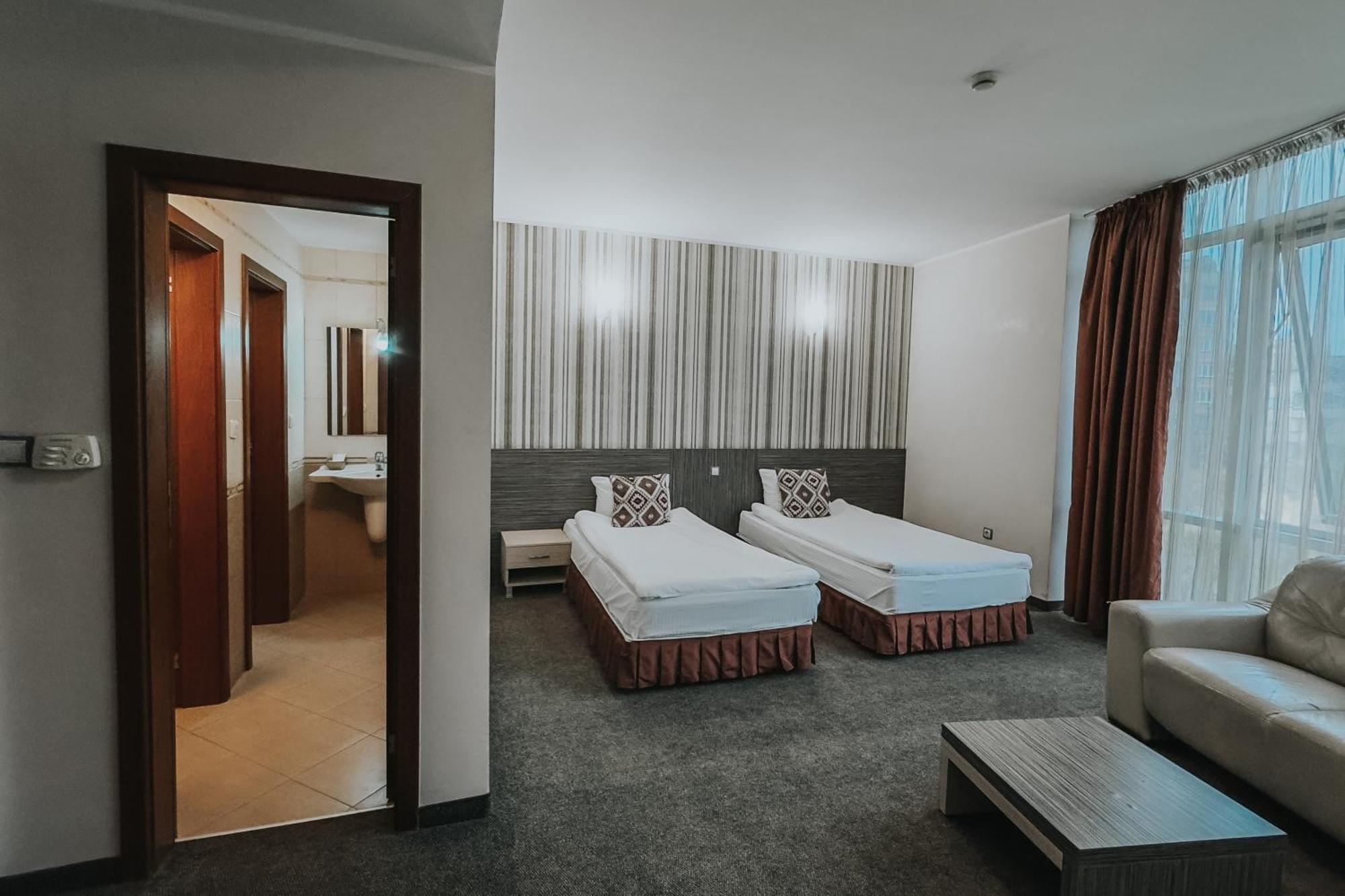 פלובדיב Hotel Noris מראה חיצוני תמונה