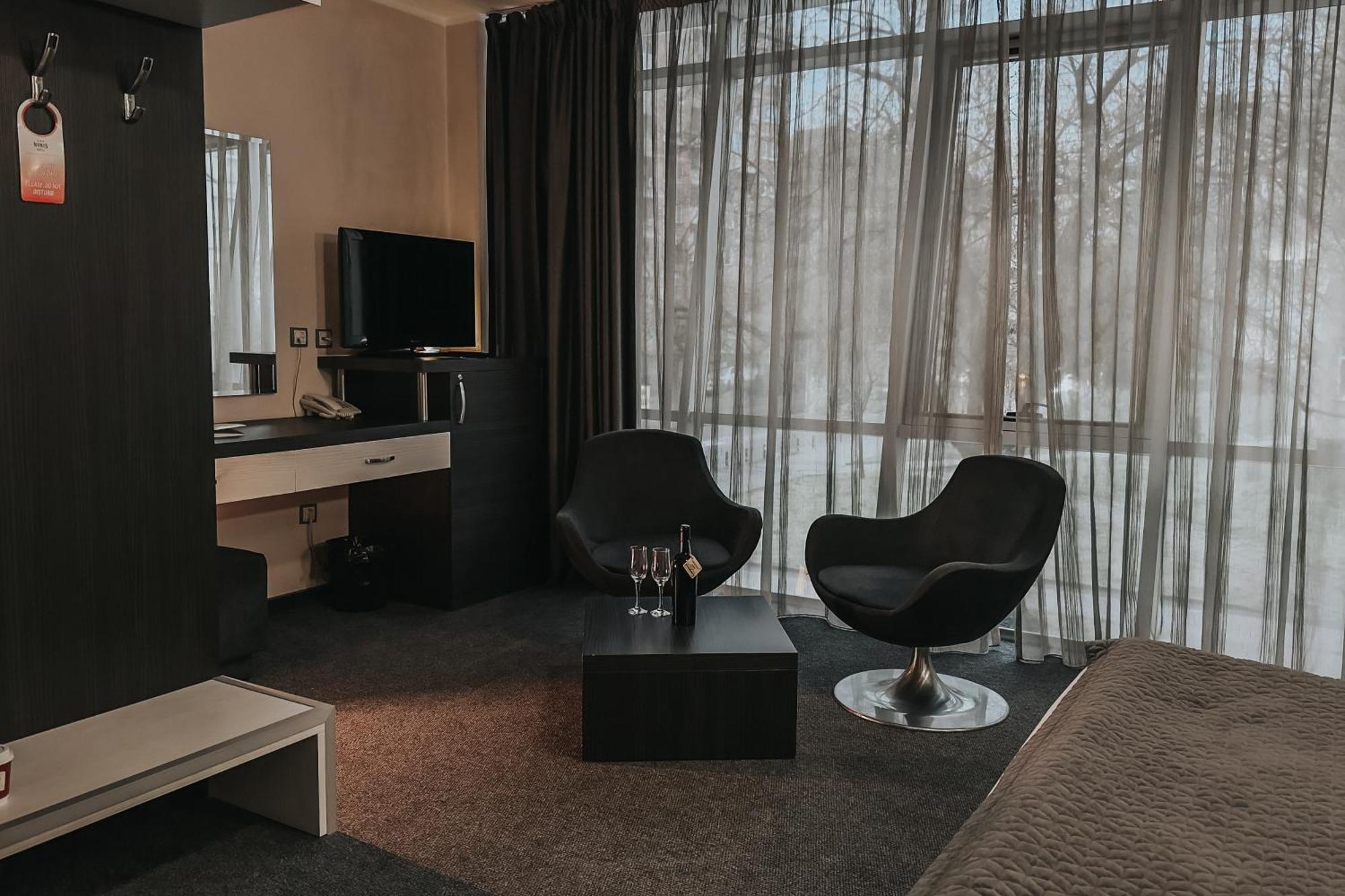 פלובדיב Hotel Noris מראה חיצוני תמונה